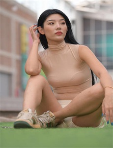 南国有佳人