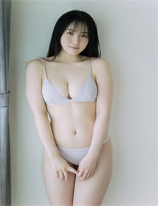 搞蜜桃-女人越说疼男生越往里寨视频